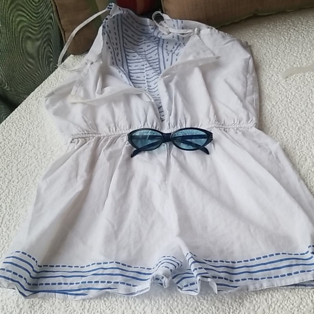 Romper - Picture 3 of 4